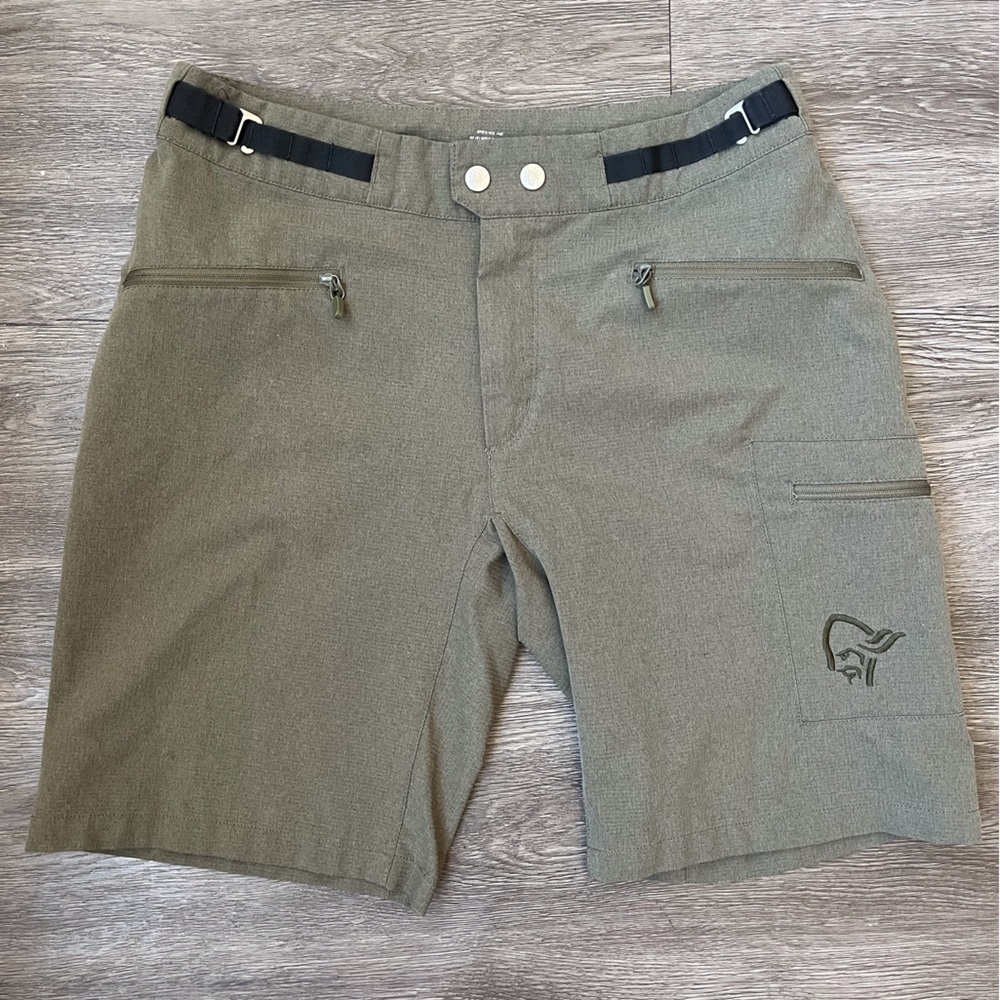 Norrona Bitihorn Flex1 Men's Olive Green Trekking Shorts